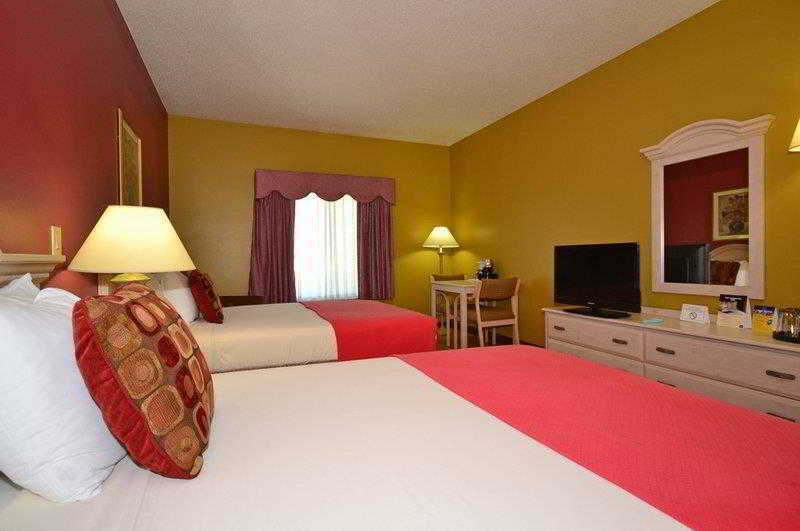 Best Western Plus Des Moines West Inn & Suites Clive Habitación foto