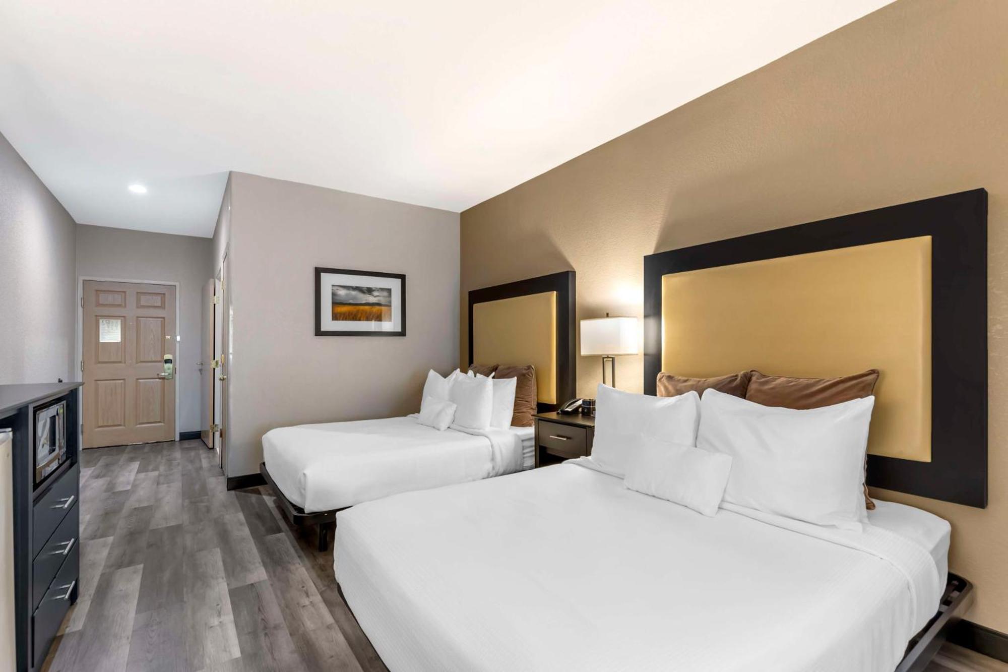 Best Western Plus Des Moines West Inn & Suites Clive Exterior foto