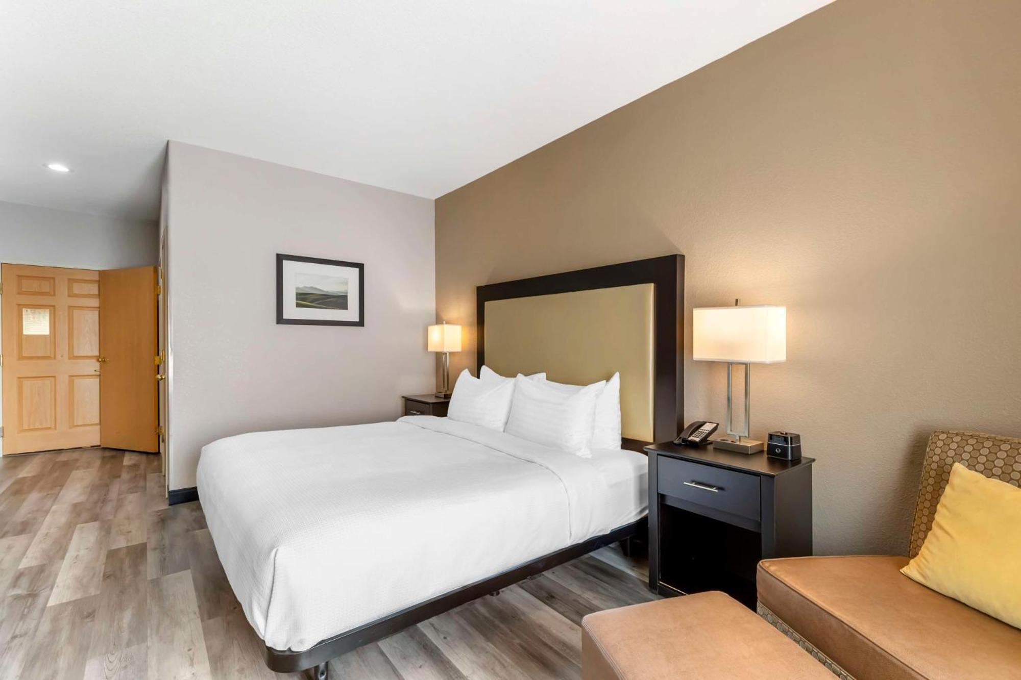Best Western Plus Des Moines West Inn & Suites Clive Exterior foto