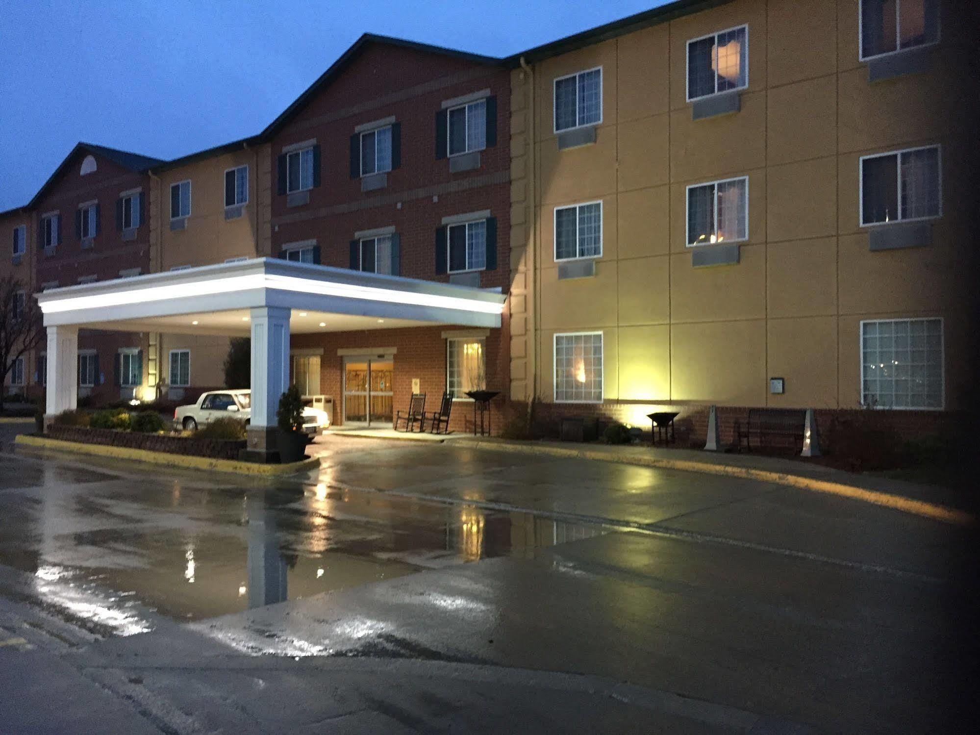 Best Western Plus Des Moines West Inn & Suites Clive Exterior foto